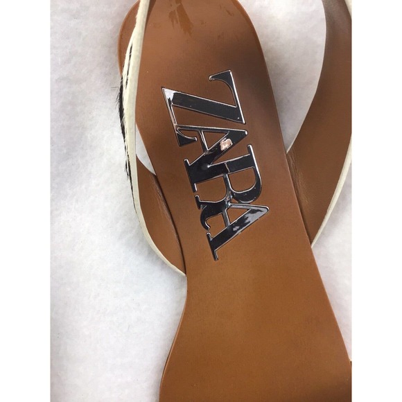 ZARA LADIES ZEBRA ANIMAL PRINT FLAT SANDALS SIZE 38-7M - Picture 9 of 10